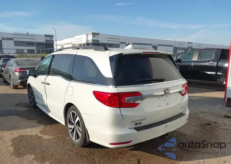 2018 Honda Odyssey Elite из США, поврежденный, VIN 5FNRL6H93JB021397